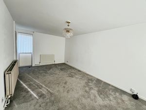 Lounge- click for photo gallery